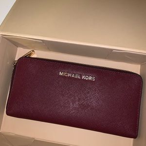 Michael Kors Wallet burgundy